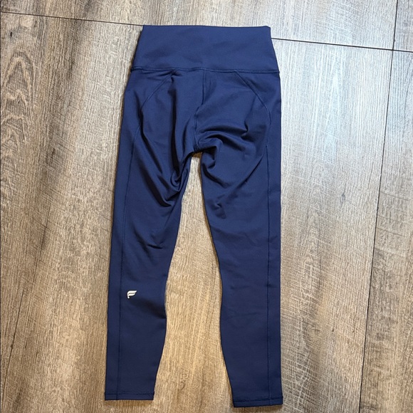 Fabletics Power Hold Navy Active Leggings - Picture 5 of 5